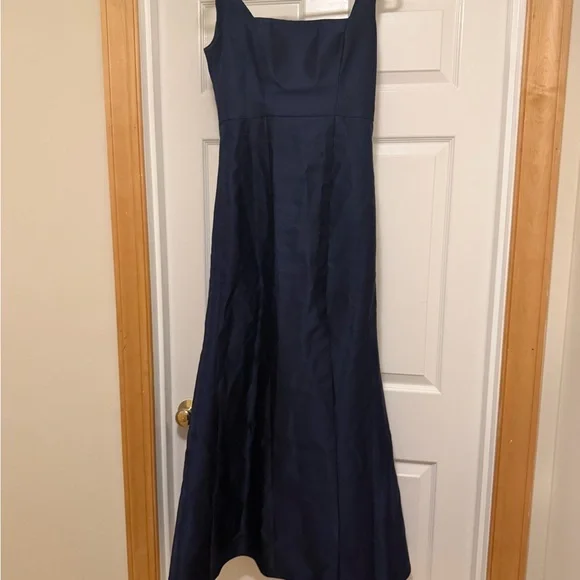 Bella Bridesmaids Dessy Group BB135 Satin Twill Dress - Picture 4 of 8